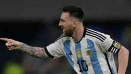 Lionel Messi Arjantin formasıyla ’100’ler kulübü’ne girdi