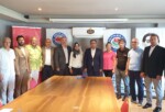 EĞİTİM BİR-SEN 4 NOLU ŞUBE GAZETECİLERLE BULUŞTU