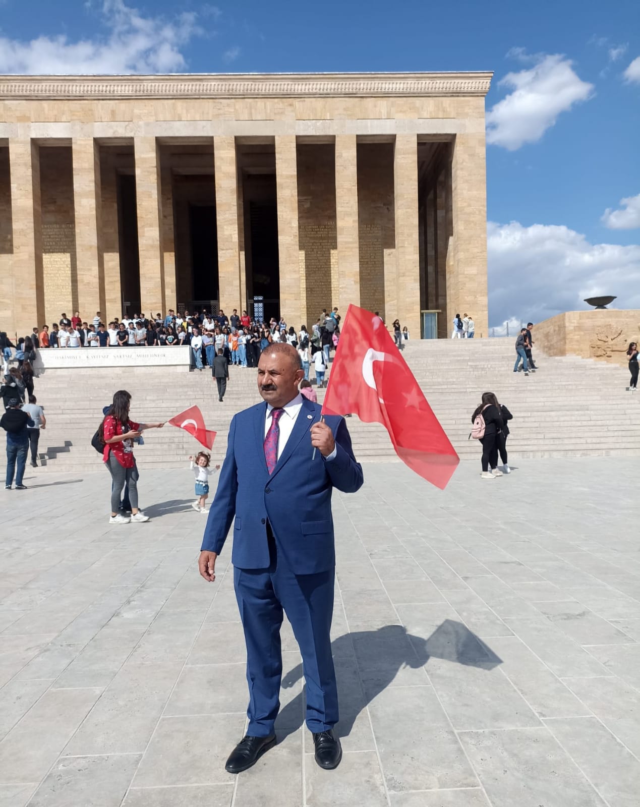 SEFER KARAKOYUNLU: “CUMHURİYETİMİZİN 100.YILI KUTLU OLSUN…”