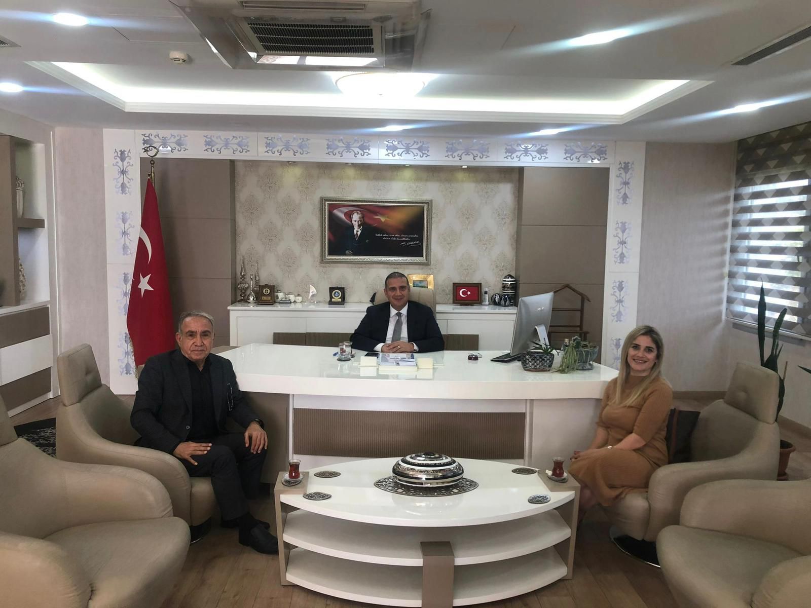 ÖZEL ES ANAOKULU’NDAN TUZLA KAYMAKAMIMIZ ÜMİT HÜSEYİN GÜNEY’E HOŞ GELDİN ZİYARETİ