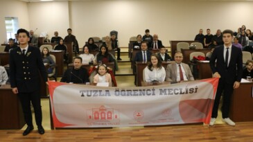 TUZLA ÖĞRENCİ MECLİSİ ÇALIŞMALARINA ARALIKSIZ DEVAM EDİYO