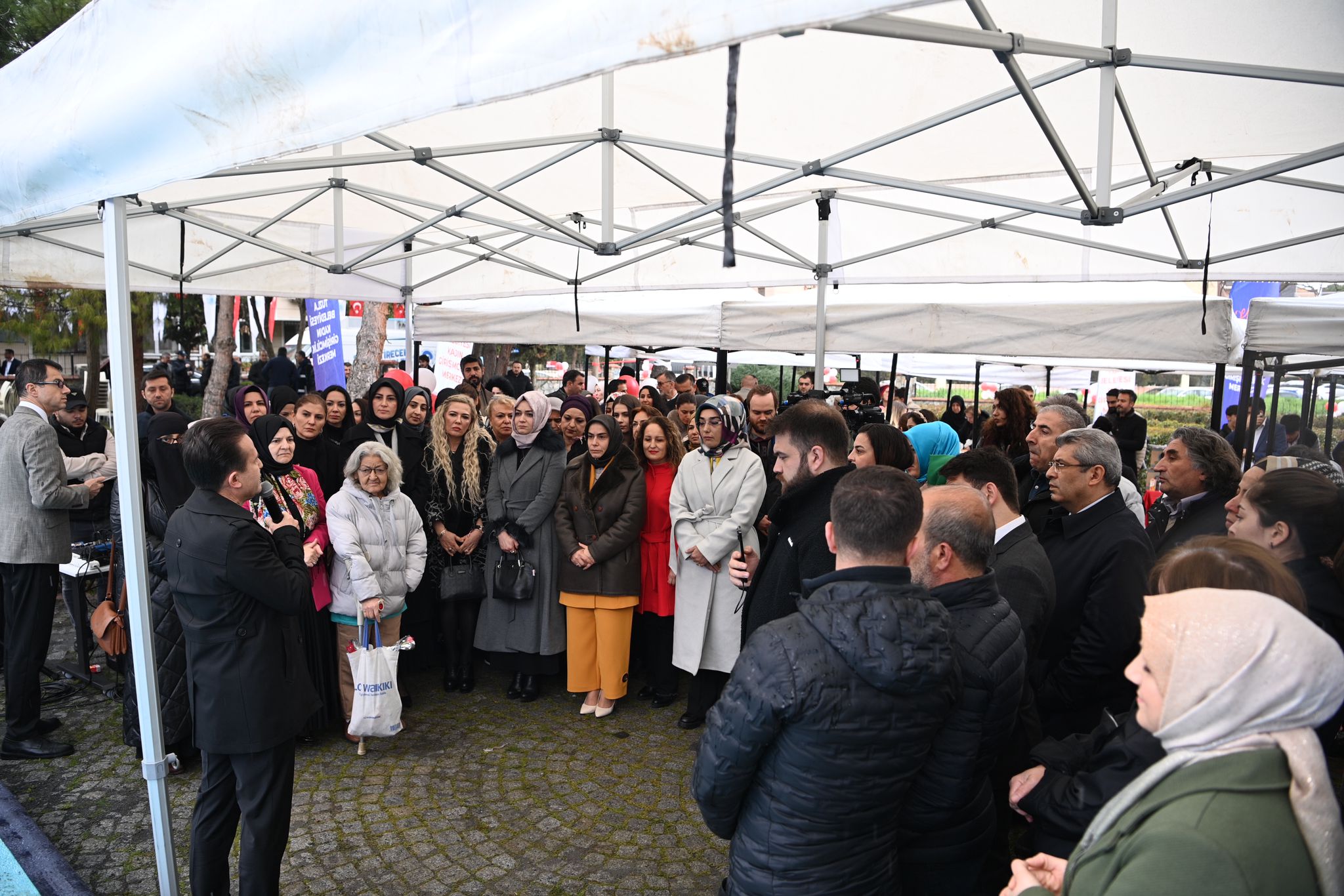 Tuzla Belediyesi Kadın Girişimcilik Merkezi 8 Mart Dünya Kadınlar Günü’nde açıldı