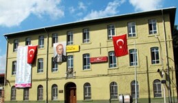 ALİ SERDAR ÇOLAKOĞLU: “5 ASIRDIR EĞİTİME KATKI SUNAN İLİM İRFAN YUVASI DAVUTPAŞA LİSESİ…”