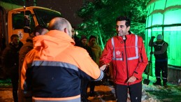 TUZLA BELEDİYESİ’NDEN KARLA MÜCADELEDE ÖRNEK ÇALIŞMA