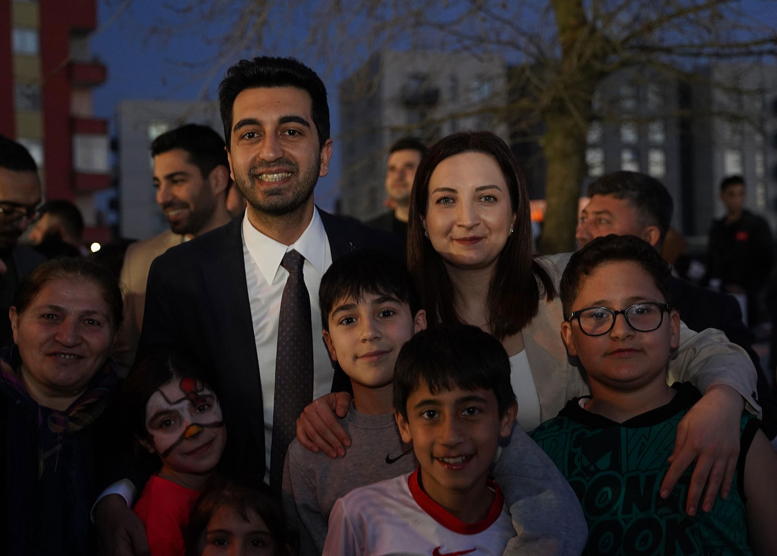 AYDINLI MAHALLESİ, 4 BİN KİŞİLİK SOKAK İFTARINDA BİR ARAYA GELDİ