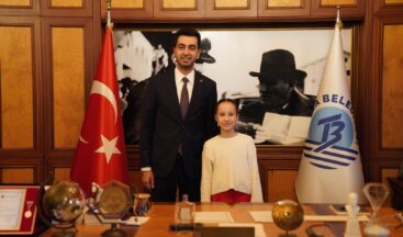 Tuzla’da 23 Nisan coşkuyla kutlandı