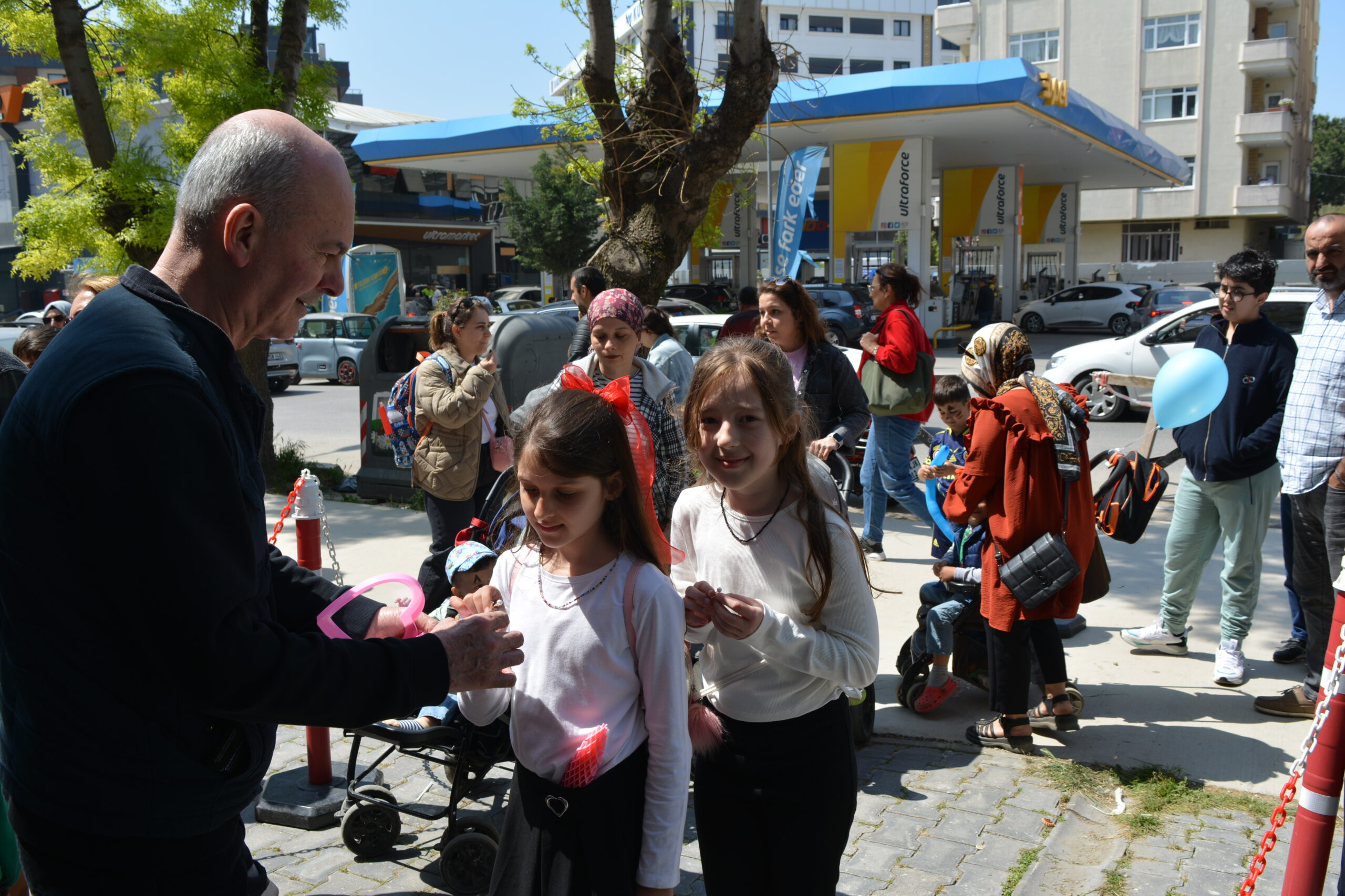 GÜL OPTİK’TEN TÜRKİYE’DE BİR İLK…