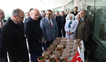 Fırat Üniversitesi’nden 50. Yılda Doğaya Büyük Katkı: 3000 Endemik Bitki Törenle Teslim Edildi!