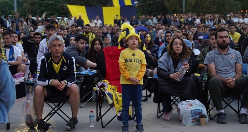 TUZLA’DA DEV EKRANDA EUROLEAGUE FİNAL COŞKUSU