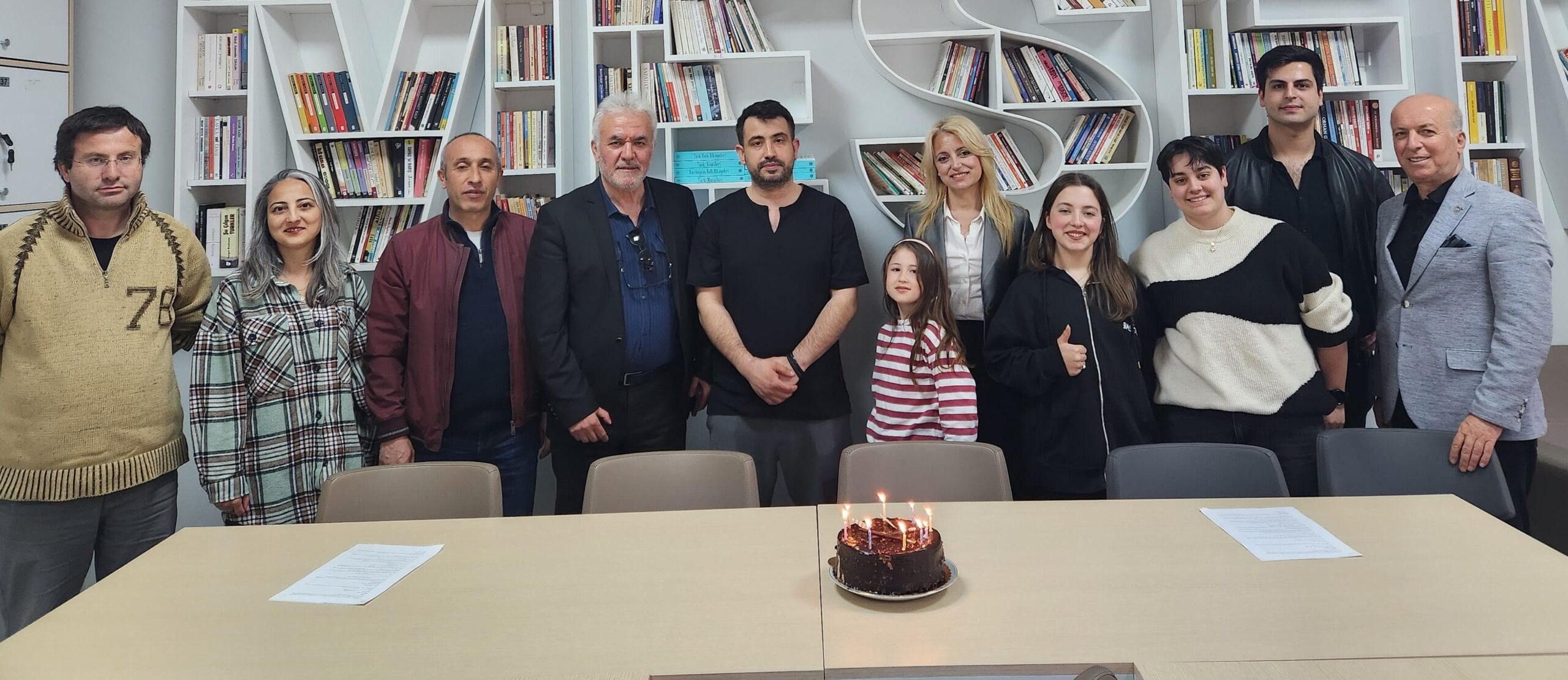 ÖZGÜRLÜK NEYDİ! MAVİ GÖK NEREDE?