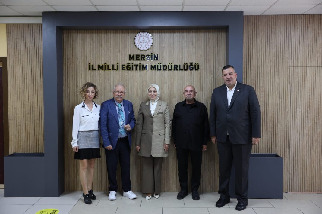 PROF. DR. OĞUZ ÖZYARAL MERSİN MİLLİ EĞİTİM MÜDÜRÜ FAZİLET DURMUŞ’U ZİYARET ETTİ