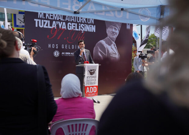 ataturkun-tuzlaya-gelisinin-97-yili-kutlandi