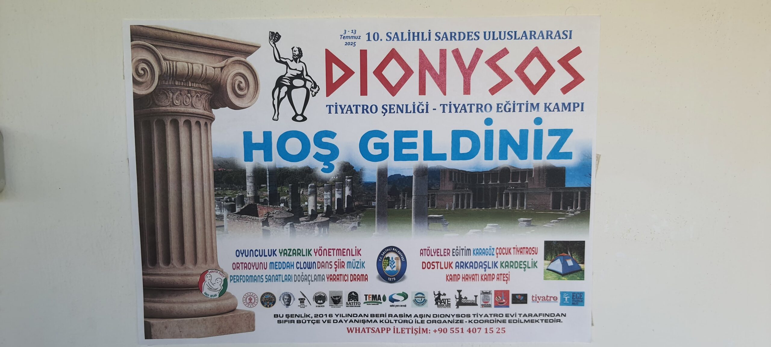 FEVZİ TÜRKMEN: “NUH TİYATRO TOPLULUĞU ULUSLARARASI FESTİVALDE SAHNE ALDI…”