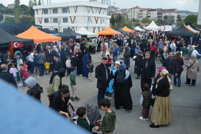 PENDİK ARTUKBEY İLKOKULU’NDAN ANADOLU ESİNTİLİ KÜLTÜR ŞÖLENİ