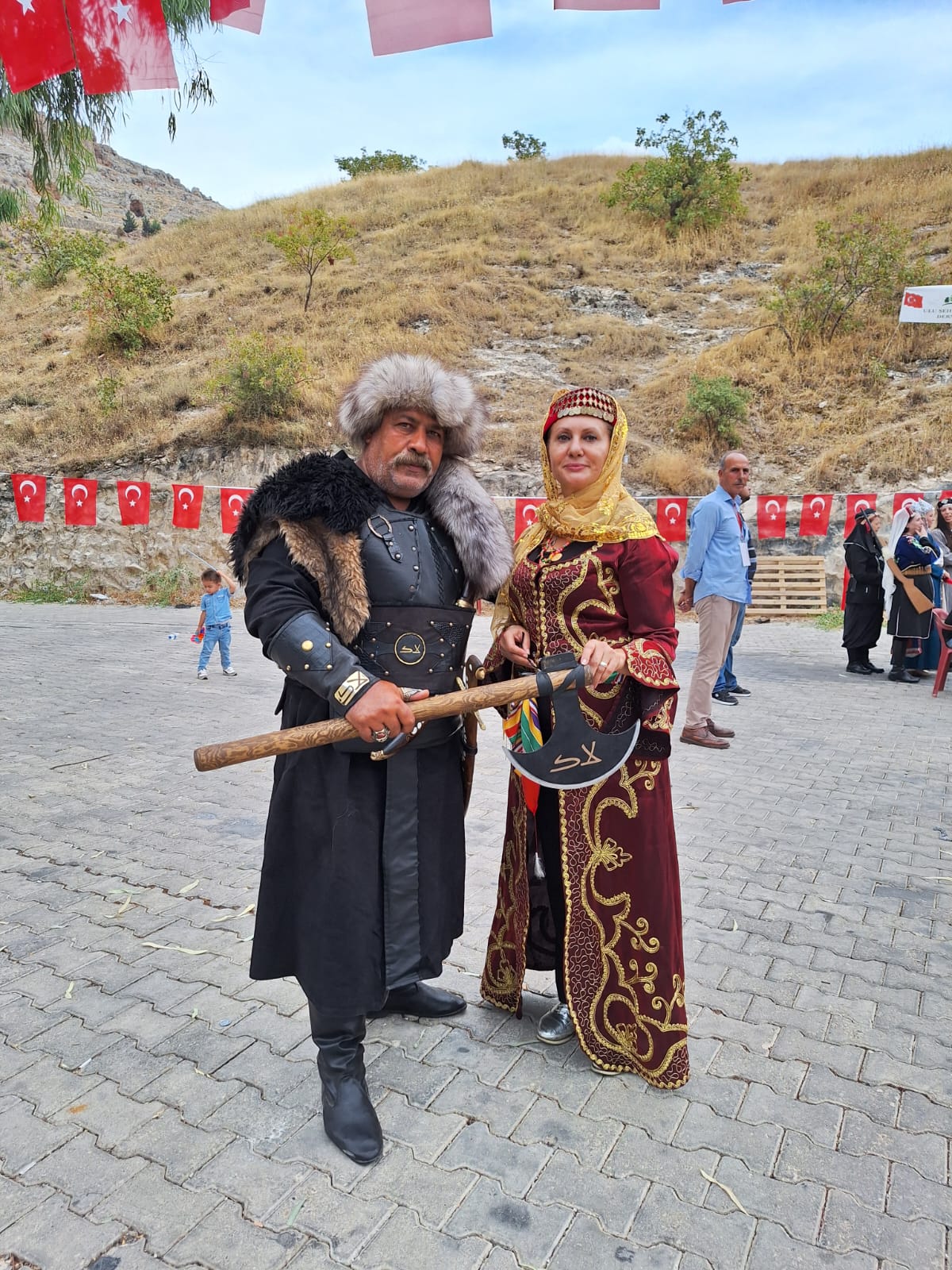 GÜLDANE KAYA KAÇAR: “BİRLİĞİMİZ, DİRLİĞİMİZDİR!..”