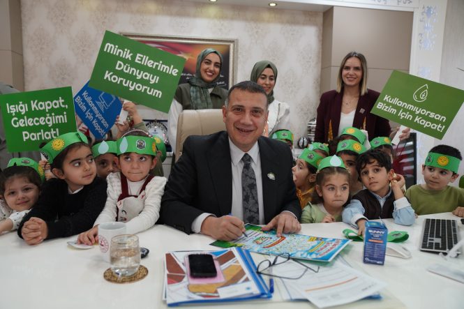 MİNİKLERDEN KAMU KURUMLARINA FARKINDALIK ZİYARETİ