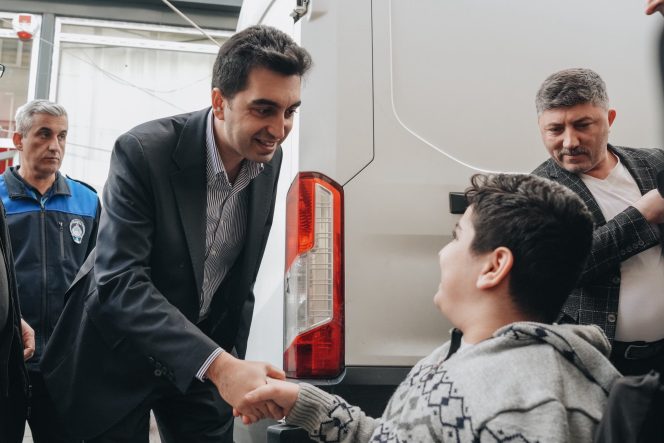 BAŞKAN BİNGÖL SAHADA: “KOMŞULARIMIZDAN ALDIĞIMIZ İLHAMLA ÇALIŞMAYA DEVAM…