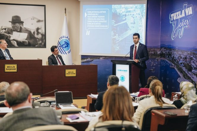 TUZLA BELEDİYESİ 2025 YILI FAALİYET RAPORU OY ÇOKLUĞUYLA KABUL EDİLDİ