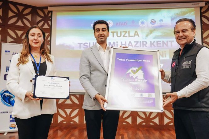 TUZLA’YA UNESCO TARAFINDAN “TSUNAMİYE HAZIR KENT” SERTİFİKASI VERİLDİ