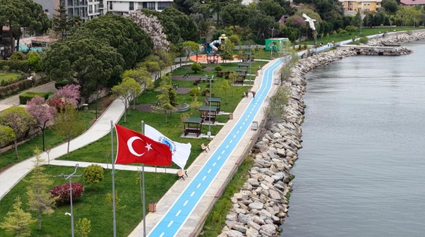 TUZLA’NIN PARKLARI DAHA AYDINLIK VE GÜVENLİ HALE GETİRİLDİ