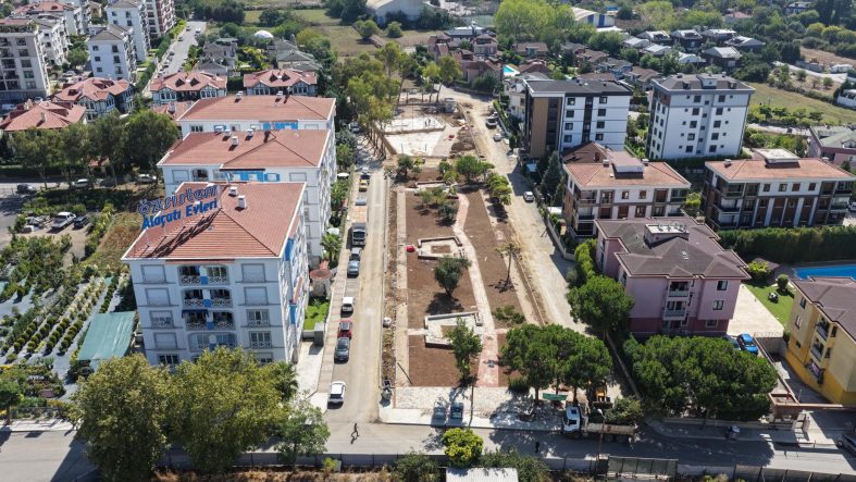 CAMİ MAHALLESİ’NE 4 BİN METREKARELİK YENİ YAŞAM ALANI