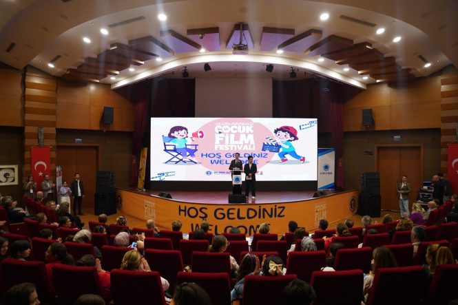 TUZLA’DA ULUSLARARASI ÇOCUK FİLM FESTİVALİ SONA ERDİ